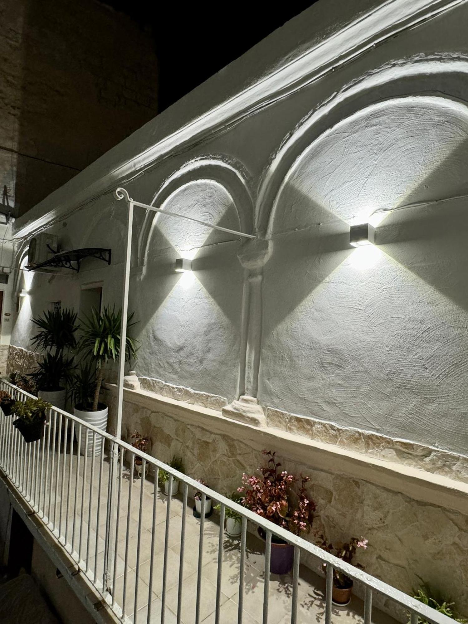 Onny'S House Bed and Breakfast Bari Exteriör bild